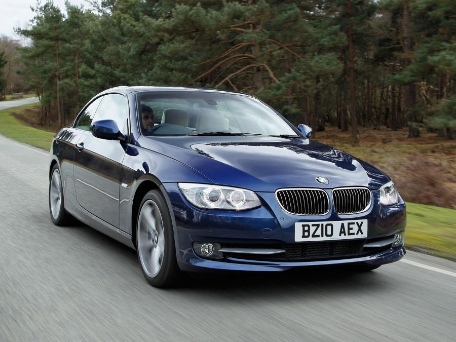  BMW 335i Convertible 2010 года  (UK) (фото 4 из 8)